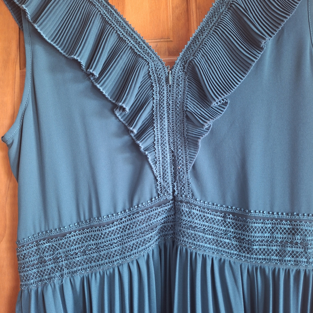 Dex Green Pleated A-Line Dress - Picture 5 of 7